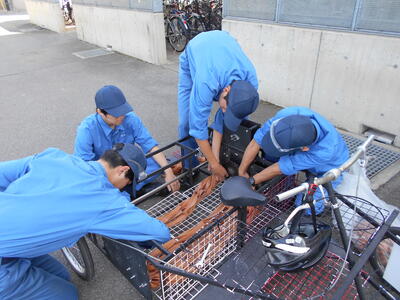 大量のゴム動力駆動部