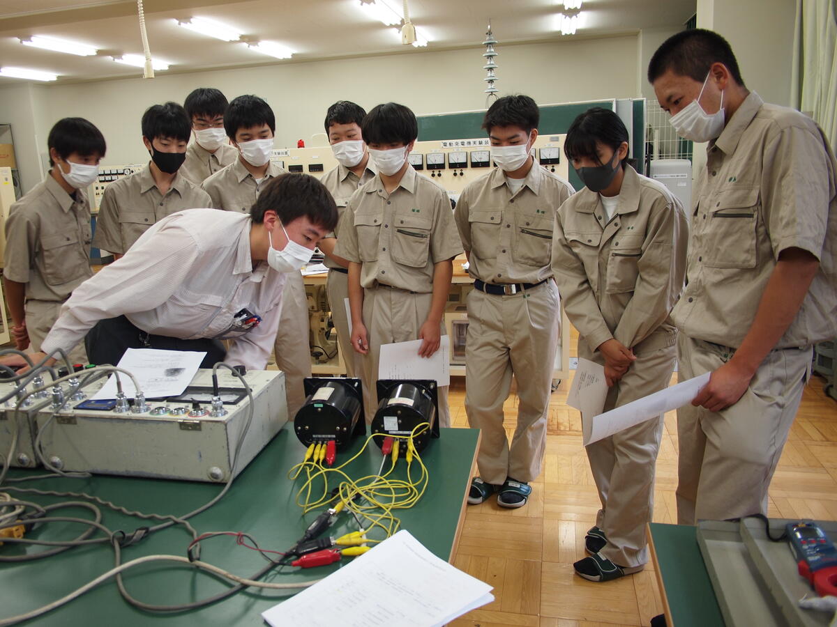 保護継電器動作特性の実習